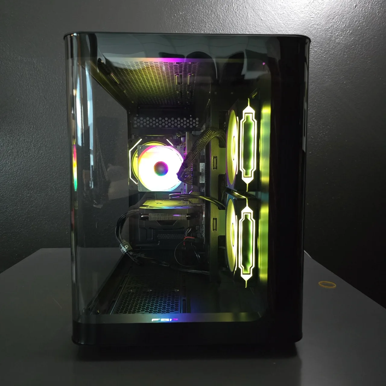 PC Gaming Ricondizionato Assemblato ASUS (i5 6-core, 32GB, RTX 4060 8GB, 2TB, WiFi) - Windows 11 - Eccellente, fotografia 2