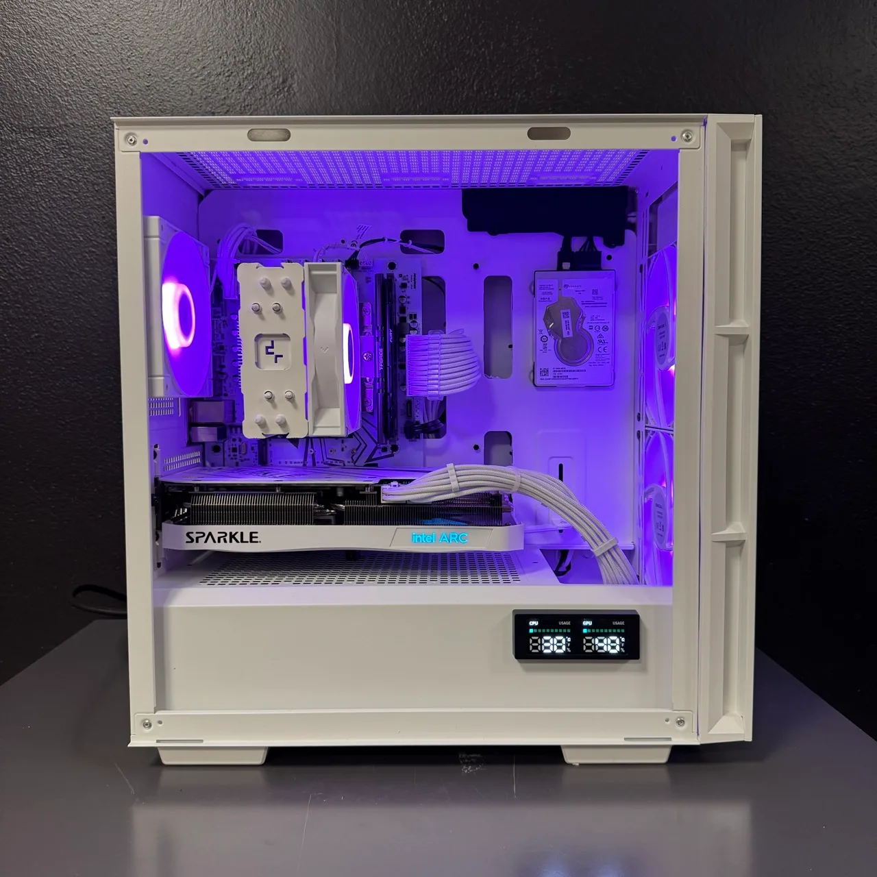 PC Gaming Assemblato (Intel i5 12400 6-core, Intel ARC A750 8GB, 32GB RAM, 1.5TB, Bianco) - Windows 11 - Nuovo, fotografia 6