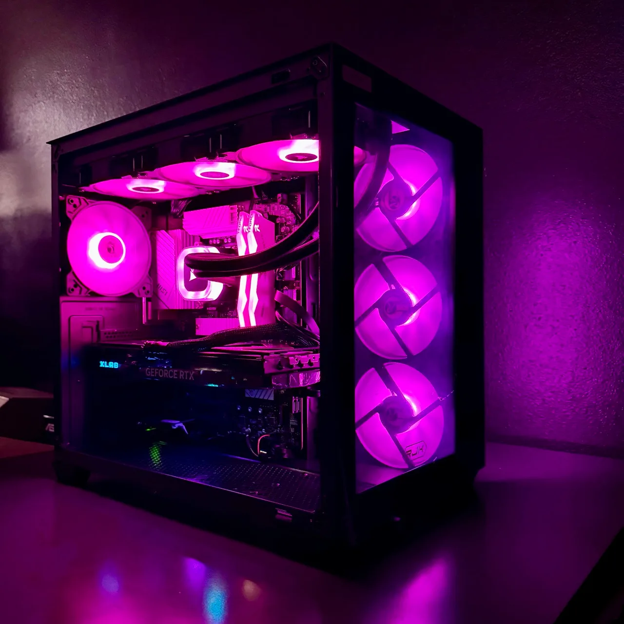 PC Gaming Assemblato Ricondizionato (Intel i7-14700KF, 32 GB DDR5, RTX 4070 Super 12GB, 2TB, WiFi) - Windows 11 - Eccellente, fotografia 4