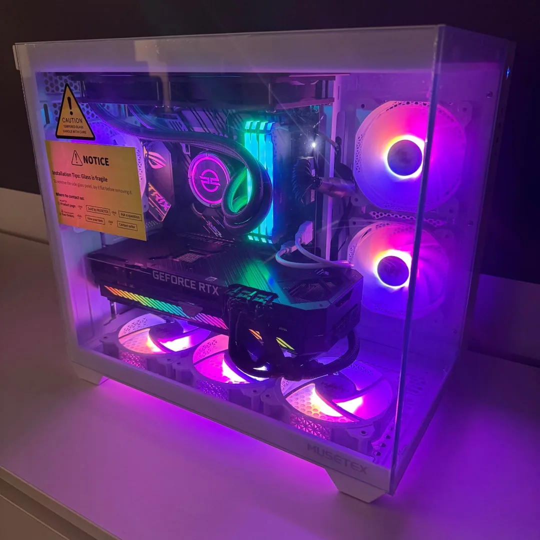 PC Gaming assemblato (Intel i9-10900K, 64GB RAM, 3TB SSD, RTX 3080 10GB, Wi-Fi) – Eccellente, fotografia 3