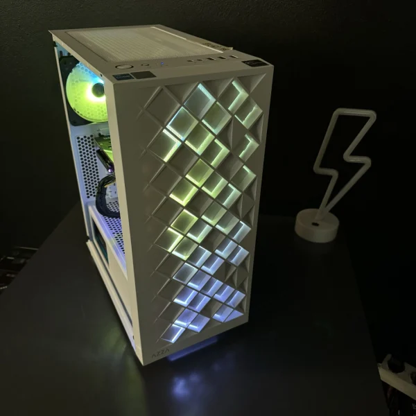 PC Gaming Assemblato (Intel i3 12100f 4-core, Radeon RX 6600 8GB, 16GB RAM D5, 1.5TB, Bianco) - Windows 11 - Nuovo - Image 6