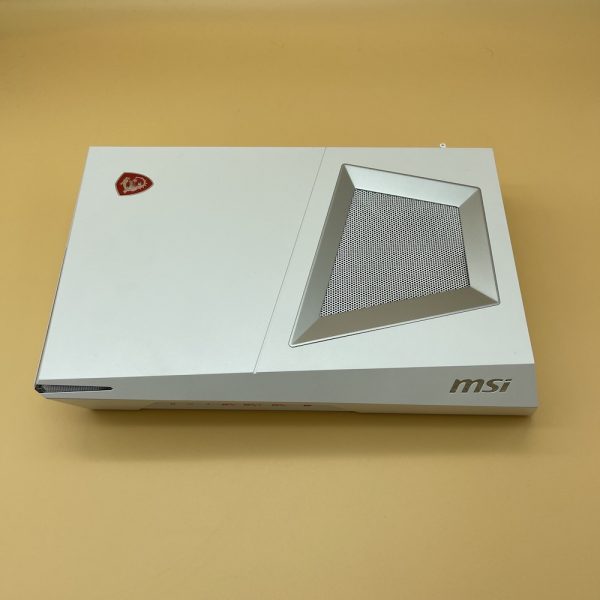 MSI Trident 3 Arctic Edition Gaming (i5 6-core, 32 GB, GTX 1660 Ti 6 GB) - Windows 11 - Eccellente - Image 4
