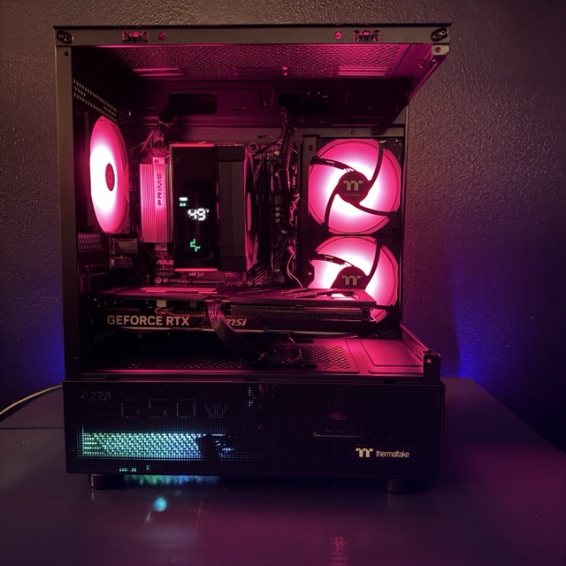 PC Gaming Assemblato Ricondizionato ASUS (Ryzen 5 6-core, 32 GB, RTX 4060 Ti 8GB, 2TB, WiFi) - Windows 11 - Eccellente - Image 3