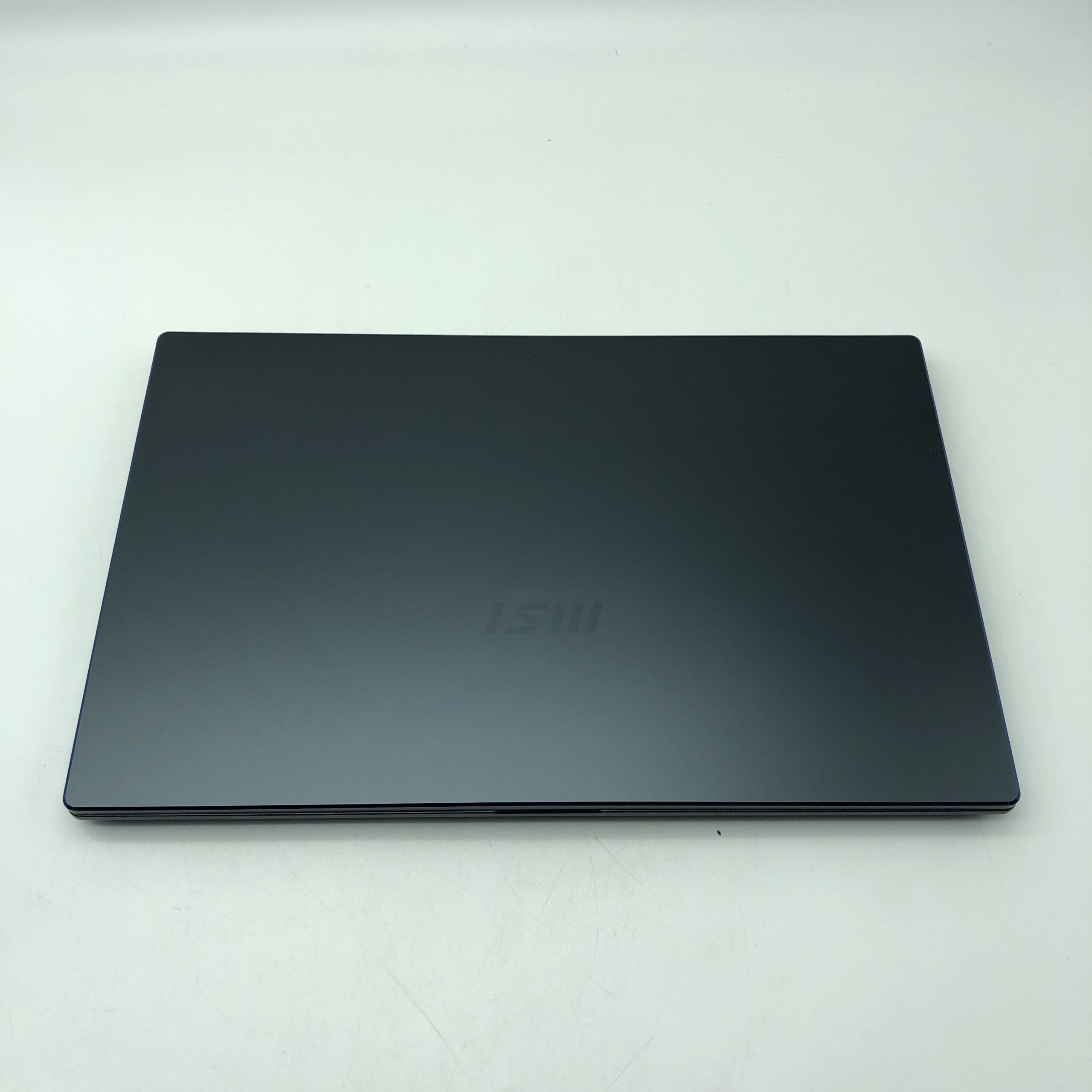 MSI Prestige 15 Ricondizionato (15.6" pollici, i7 14-core, 16GB, 1TB, GTX 1650 4GB) Windows 11 - Eccellente - Image 2
