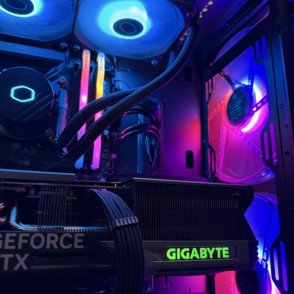 PC Gaming Assemblato 4K Ricondizionato Intel (i7-12700K 20-core, 32GB, RTX 4080 SUPER, 3TB) - Windows 11 - Ottimo - Image 3